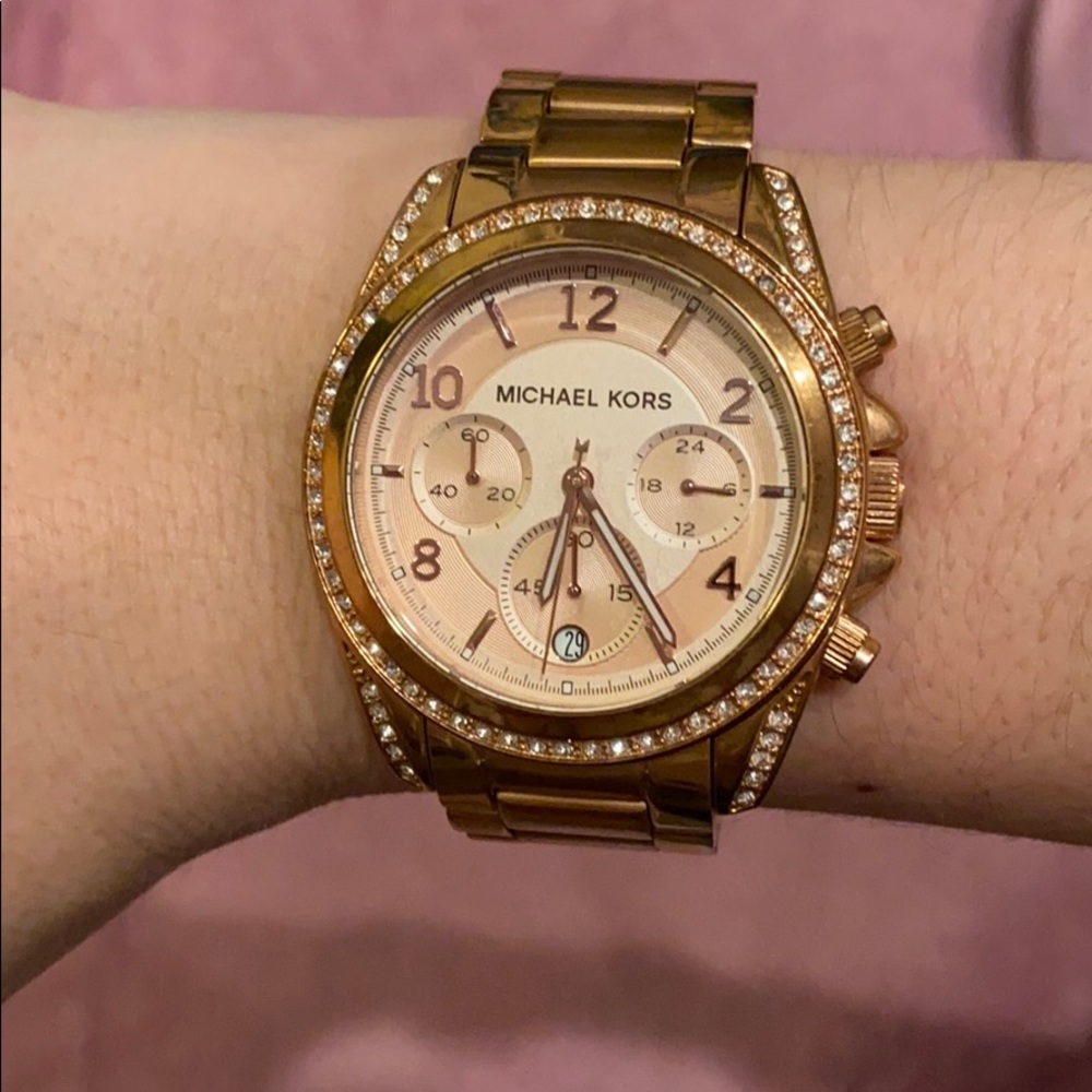 Michael Kors rose gold watch
